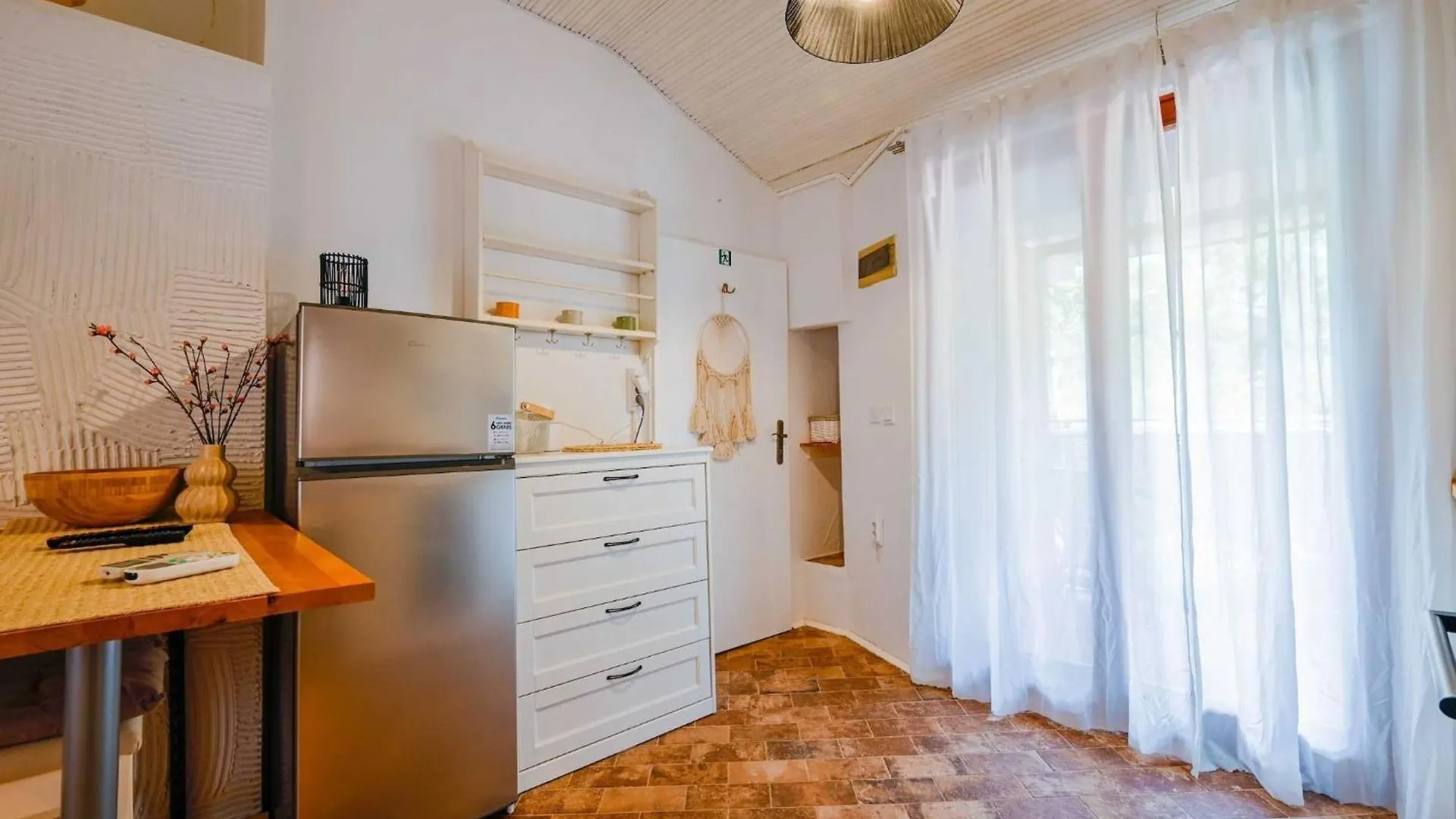 Snug And Stylish Downtown Rovinj Apartment
